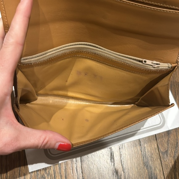Authentic Pre-owned Celine wallet - Picture 4 of 6